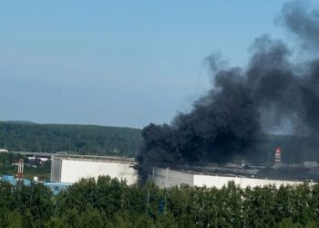 У єкатеринбурзі атаковано логістичний комплекс Wildberries – компанія підтвердила пожежу