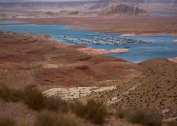 Друге за розміром водосховище США досягло рекордного мінімуму, чим це загрожує
