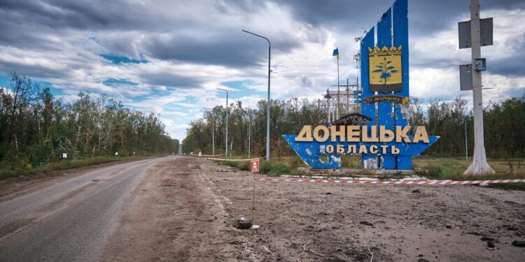 росія вдарила по центральному ринку Слов'янська, є поранені