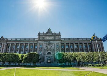Опозиція у Швеції скоротила перевагу над правлячою коаліцією напередодні виборів