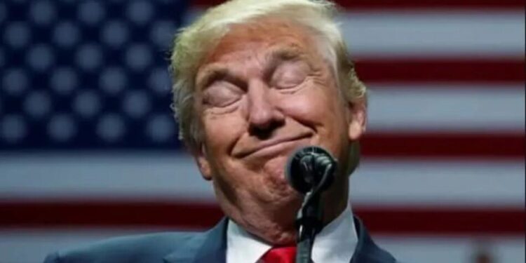 Дописи Трампа в Truth Social вже продають із раннім доступом – Associated Press