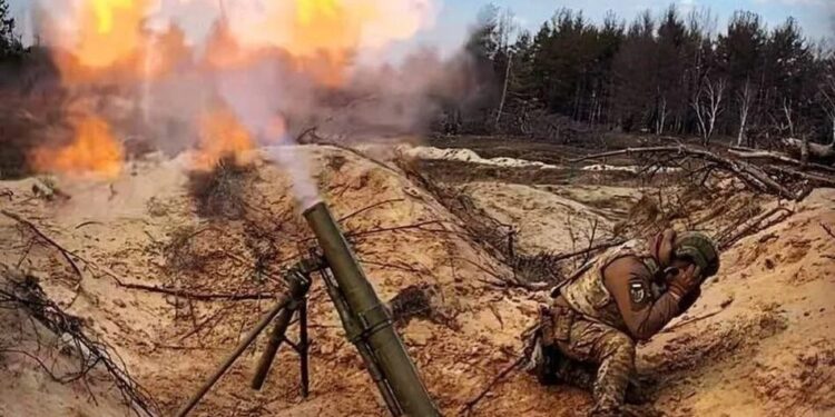 На фронті зафіксовано 212 боєзіткнень, найбільше атак на Костянтинівському напрямку – Генштаб