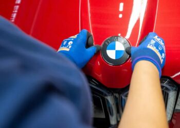BMW може зіткнутися із затримками виробництва нового iX3 через зупинку атомної електростанції в Угорщині