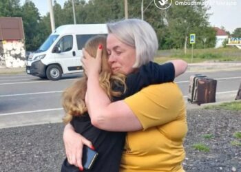 Україна евакуювала ще п'ятьох підлітків з окупованих територій – омбудсман