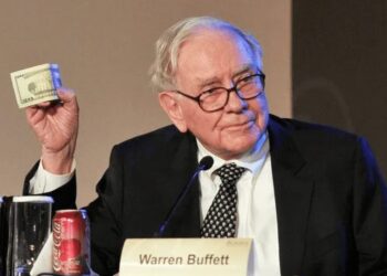 Воррен Баффет залишив посаду голови Berkshire Hathaway, його наступником став син Говард