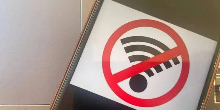 У Києві та області через атаки рф виникли перебої з інтернетом у 100 тисяч абонентів