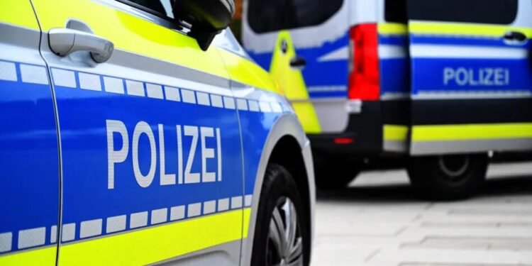 У Німеччині поліція провела спецоперацію біля консульства України через загрозу безпеці