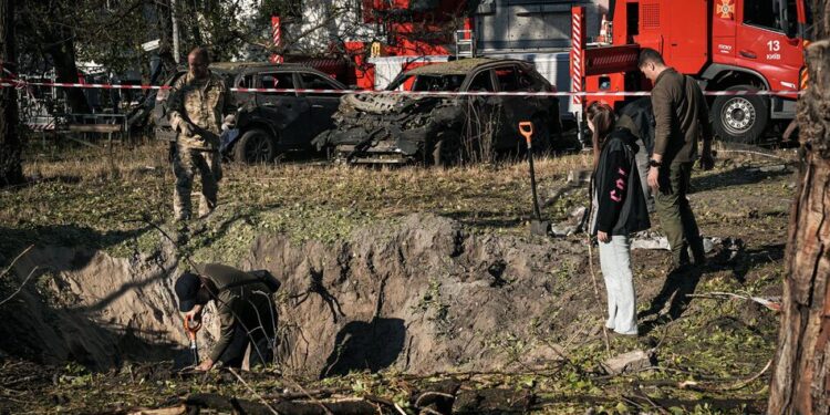 До 18 зросла кількість постраждалих у Києві внаслідок ворожої атаки рф
