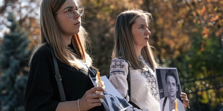 У Києві провели панахиду за вбитим Георгієм Гонгадзе та усіма загиблими медійниками