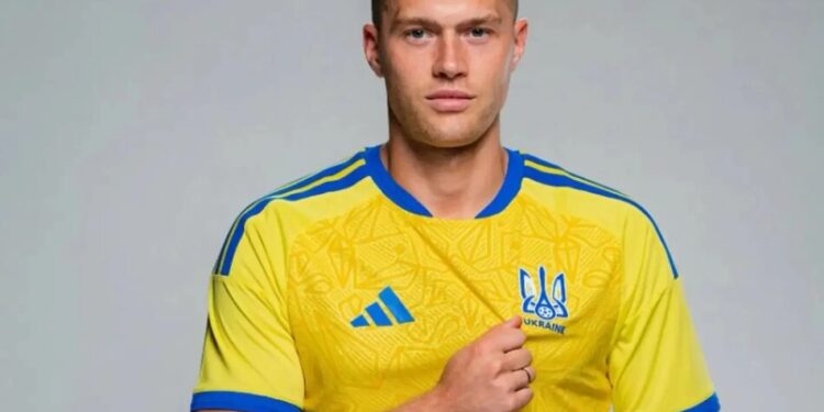 Працюю індивідуально – Довбик відповів на звинувачення щодо відмови грати за збірну України