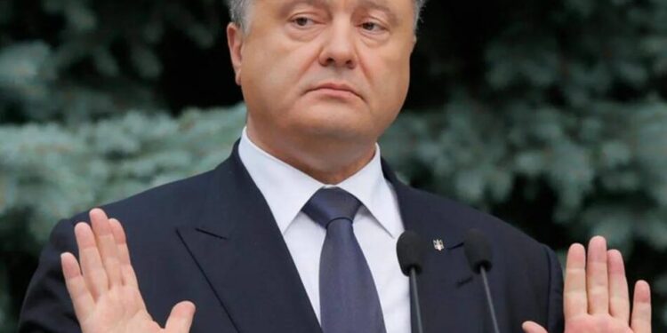 Порошенко міг зупинити росію ще в Криму, але був жадібним бізнесменом – торгував з рф і загравав з путіним – Стецьків