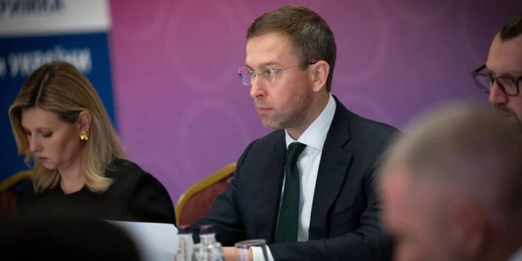 Уряд розширив безбар’єрні маршрути та оновив умови протезування – Корецький