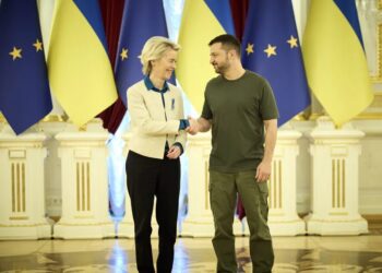 Зеленський і фон дер Ляєн обговорили проблему з фінансуванням української оборони і домовилися про зустріч у Нью-Йорку
