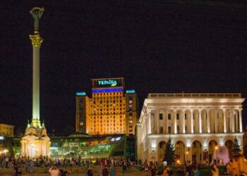 Кількість постраждалих внаслідок нічної атаки рф на Київ зросла до 12 – серед них 2 дитини