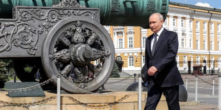 росія збільшить військові витрати на третину у 2027 році – вони стануть найбільшими з часів СРСР
