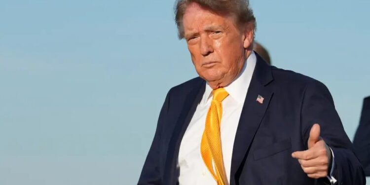 Трамп змінив колір волосся та здивував новим образом