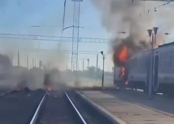 російські окупанти атакували потяг Дніпро – Запоріжжя