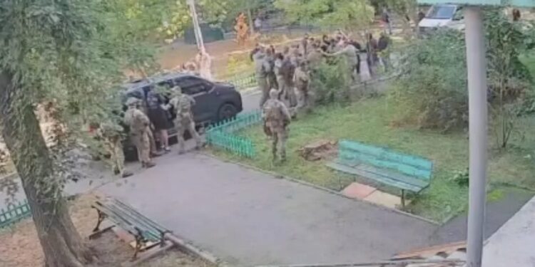 Інцидент між СБУ та ГУР – у мережі шириться відео стрілянини