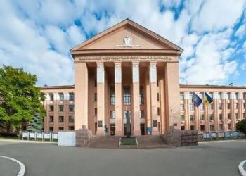 Університет імені Богомольця "під прицілом" правоохоронців: уже другий проректор отримав підозру