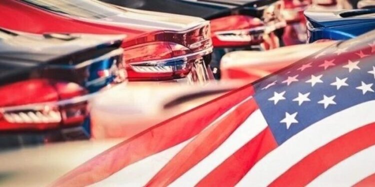Українці придбали майже 4,7 тисячі вживаних авто зі США – які є найпопулярнішими