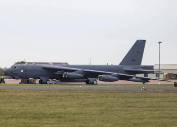 У Британії біля авіабази Fairford затримали п’ятьох чоловіків – Reuters