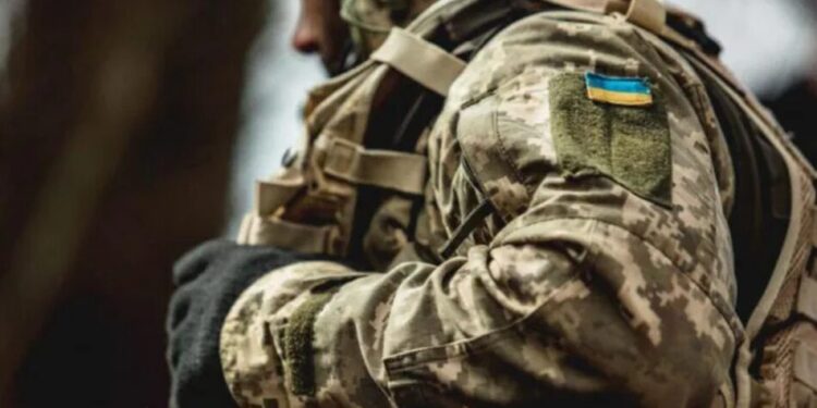 Уряд спрямовує 33,6 млрд гривень на виплати військовим та членам їх сімей