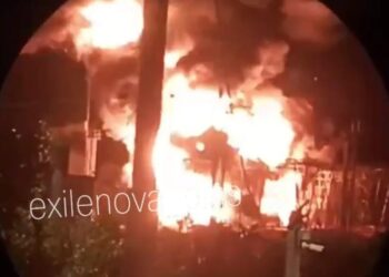 Під сочі після масованої атаки дронів крім бази ППО загорілася ще й нафтобаза