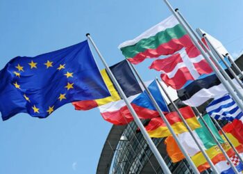 Вісім країн ЄС хочуть обмежити можливість блокувати зовнішньополітичні рішення