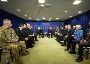 Зеленський обговорив з Трампом енергетичне перемир’я, односторонніх вимог до України не було