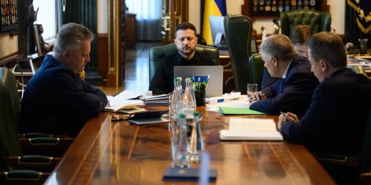 Україні цього місяця передадуть нові пакети ППО з Німеччини – Зеленський