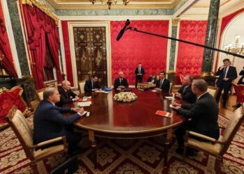 "Київський режим перестав приховувати свою сутність, перезахоронюючи нацистів": путін "відверто" поговорив з Віткоффом і Кушнером
