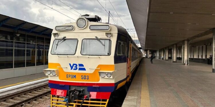 В Україні зросте вартість проїзду в електричках – стали відомі тарифи та коли їх буде запроваджено