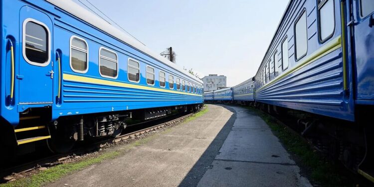До 11 годин затримки: які поїзди найбільше відстають від графіка