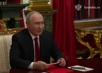 путін розпочав переговори зі спецпредставниками Трампа у кремлі