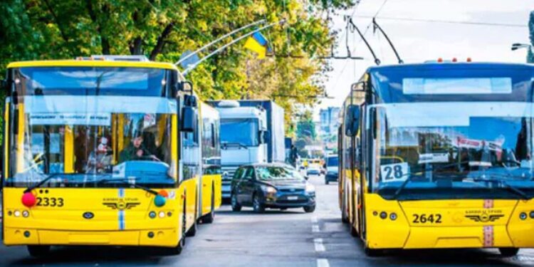 У Києві через безпекову ситуацію змінили низку маршрутів громадського транспорту