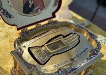 рпц повезла на фронт мощі Дмитрія Донського, щоб "допомогти здобути перемогу над супостатом"