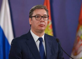 Правлячі популісти Сербії пропонують президенту Вучичу перейти на посаду прем'єра після виборів