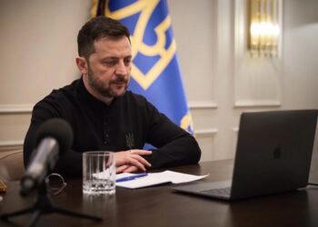 Зеленський: Китай може зупинити війну, але більше на боці рф