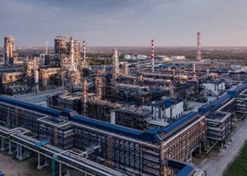 московський НПЗ зупинив роботу після атаки українських БПЛА FP-1