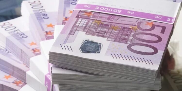 Умова для отримання третього траншу допомоги €1,45 млрд – Камін спрямував у Раду чотири законопроєкти