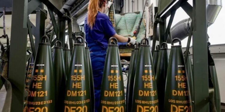 Новий завод Rheinmetall вже передав Україні десятки тисяч 155-мм снарядів і готується різко наростити виробництво