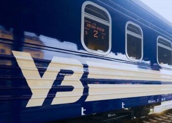 "Мішенню російського дрона міг бути дипломатичний поїзд" – в УЗ розкрили всі деталі атаки на локомотив в Ягодині