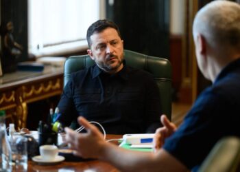 Зеленський і глава СБУ визначили географію відповіді на удари рф