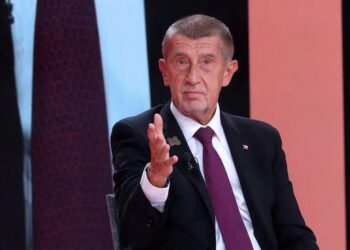 Прем'єр Чехії пообіцяв відправити дві бригади в разі нападу росії на Балтію