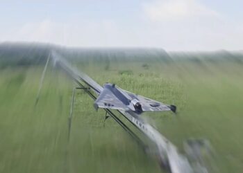 Зеленський показав роботу дронів-перехоплювачів для збиття реактивних “шахедів”
