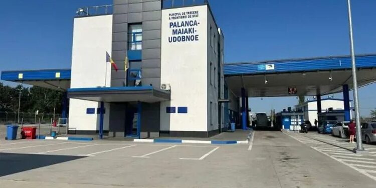 Пункт пропуску "Паланка" на кордоні з Молдовою тимчасово призупинив роботу