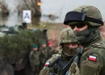 Польські військові центри почали розсилати громадянам мобілізаційні картки