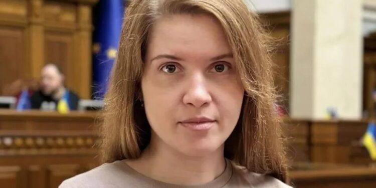 "Карма" – Безугла після удару рф по НАН звинуватила академіків у тому, що вони "нічого не зробили для ППО"