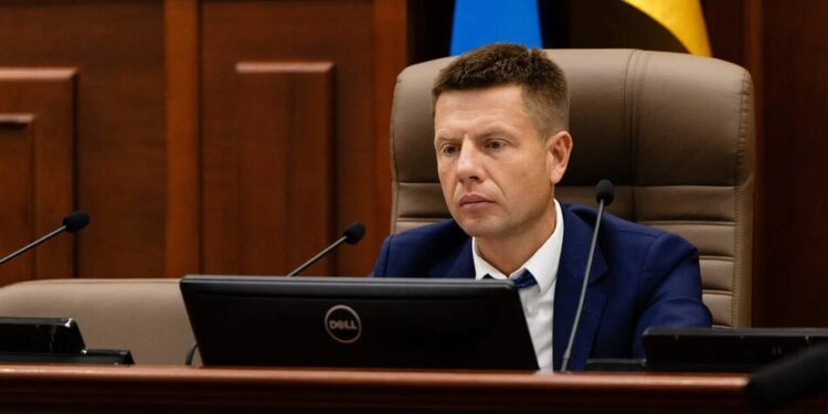 "Дуже поганий знак" – Гончаренко заявив, що знайшов у своїй машині "прослушку"