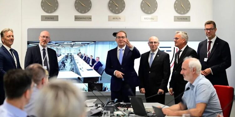 У Німеччині спецслужби шукають російські "схрони" зі зброєю, є загроза диверсії на оборонному підприємстві – ЗМІ